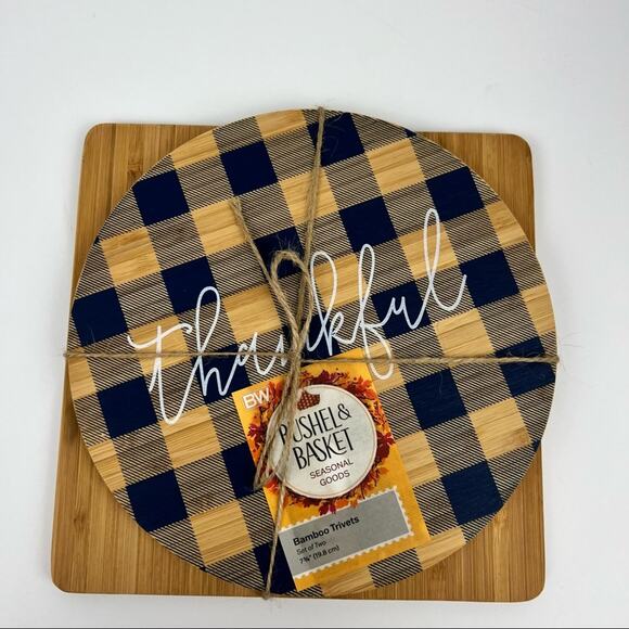 Fall Themed Dark Blue Wood Trivets - Set of Two - NWT - Picture 1 of 3